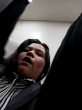 Julieta-tits online show from December 2024 10:30:02 PM