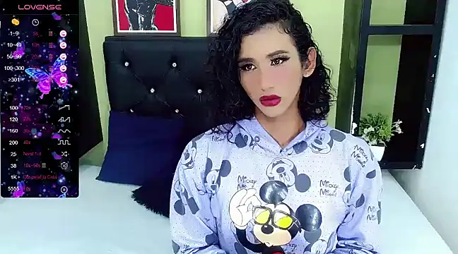 Snapshot of kinverly_sexyx chatting on January 2025 06:38:02 PM kinverly sexyx online show from January 2025 06:38:02 PM