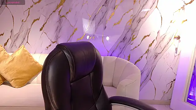 ViolettCastel online show from February 2026 07:17:02 PM