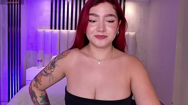 ViolettCastel online show from March 2026 07:08:02 PM