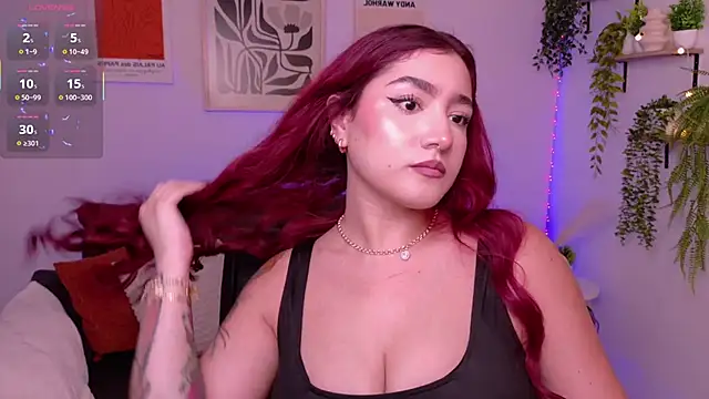 ViolettCastel online show from April 2026 07:00:01 PM