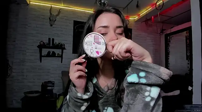 Kimmymadison- online show from December 2024 08:30:02 AM