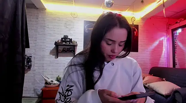 Kimmymadison- online show from February 2025 03:45:02 AM