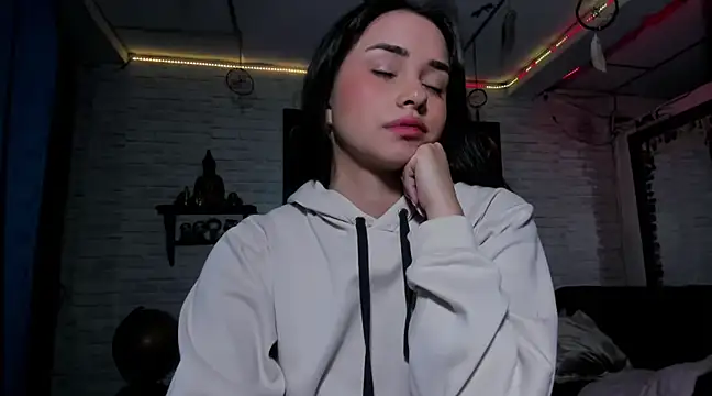 Kimmymadison- online show from March 2025 03:53:02 AM