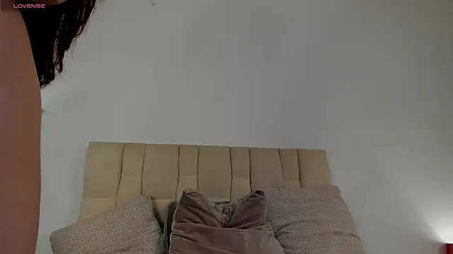 Roxxy mora online show from February 2025 01:02:01 AM