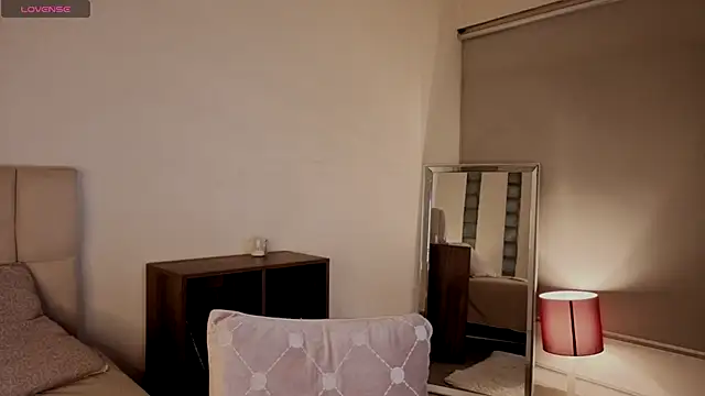 Roxxy mora online show from September 2025 09:37:01 PM