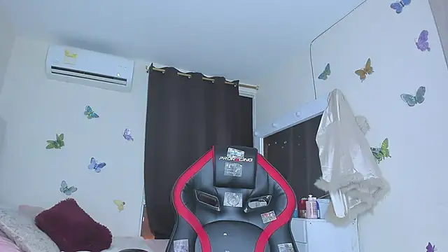 sofiacastillo01 online show from September 2025 02:17:01 PM