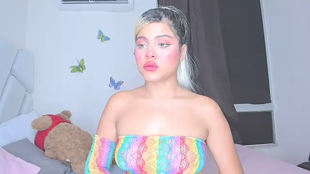 sofiacastillo01 online show from April 2026 06:34:02 PM