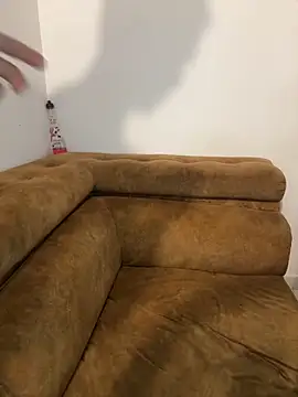 twohornys online show from February 2026 12:20:01 AM