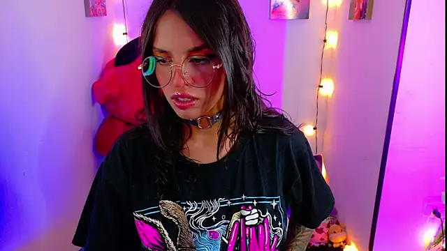 Snapshot of Dann_dan chatting on January 2025 03:15:02 AM Dann dan online show from January 2025 03:15:02 AM