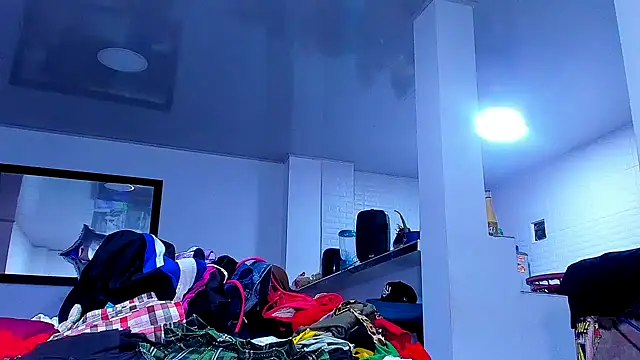 kerlysmith 24 online show from February 2025 04:14:02 PM