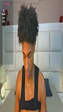 Malkongarcia online show from December 2025 07:54:02 PM