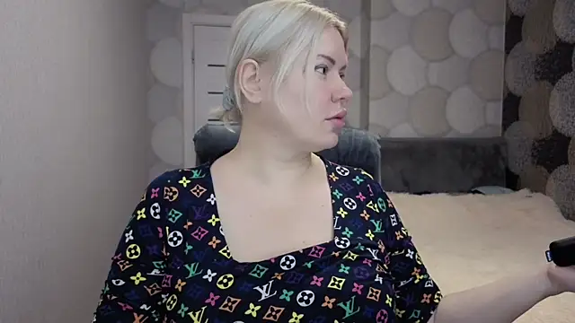 Snapshot of natusik chatting on November 2025 02:09:01 AM natusik online show from November 2025 02:09:01 AM