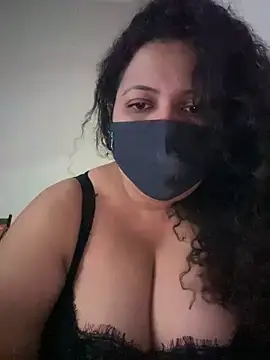 Snehameowwxh online show from February 2026 07:35:01 PM