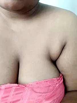 Snapshot of Jenny-43 chatting on November 2025 02:47:02 AM Jenny-43 online show from November 2025 02:47:02 AM