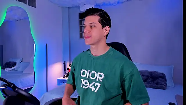 MarcoSullivan online show from November 2025 01:33:02 PM