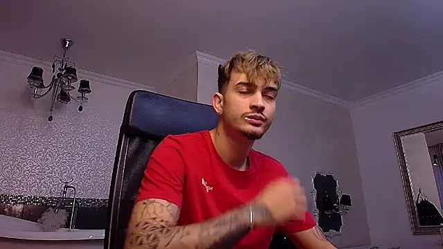 Snapshot of BrandonTate chatting on November 2025 11:46:01 AM BrandonTate online show from November 2025 11:46:01 AM