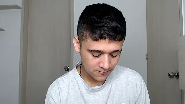 kaiine190 online show from March 2026 10:56:02 AM