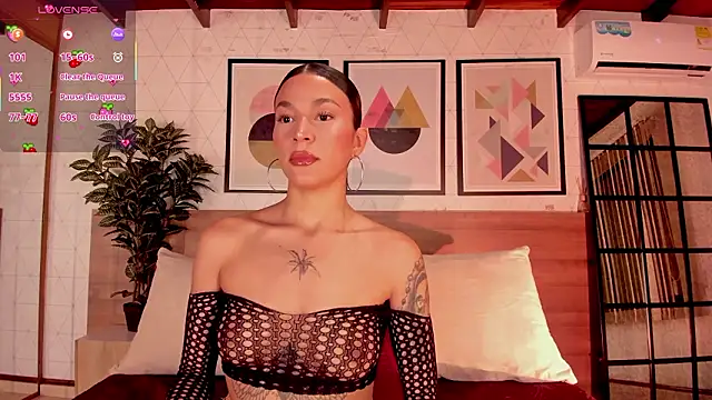 LunaRuso online show from January 2026 07:52:02 PM