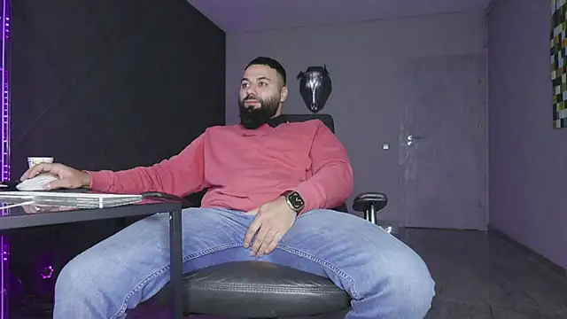 Snapshot of mattmasterss chatting on November 2025 05:51:02 AM mattmasterss online show from November 2025 05:51:02 AM