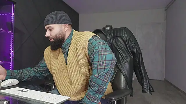 mattmasterss online show from February 2026 02:53:01 AM