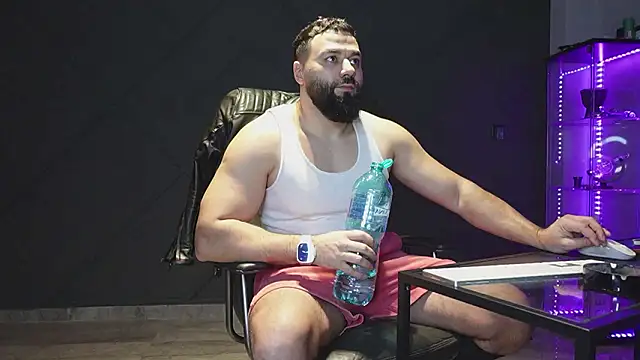 mattmasterss online show from February 2026 06:17:02 PM