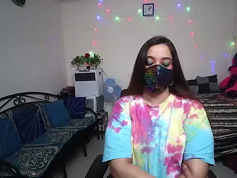 Arushisingh8888 online show from February 2025 08:35:01 AM