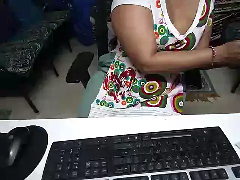 Arushisingh8888 online show from February 2025 11:50:02 AM