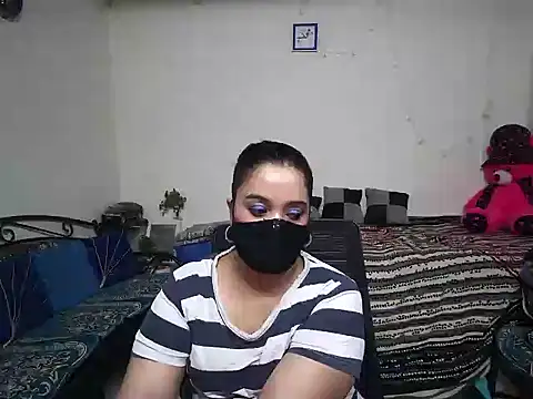 Arushisingh8888 online show from March 2025 08:31:01 AM