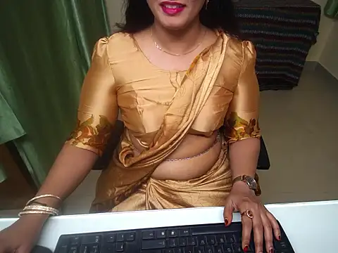 Arushisingh8888 online show from October 2025 11:54:01 AM