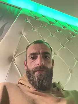 Antonio Vatooo online show from September 2025 07:19:02 PM