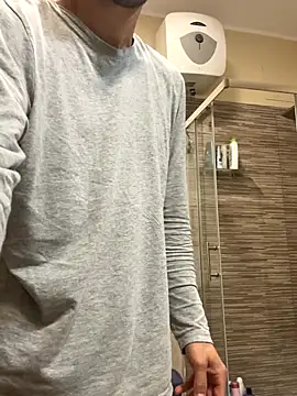 Gionnytav online show from October 2025 04:47:01 AM