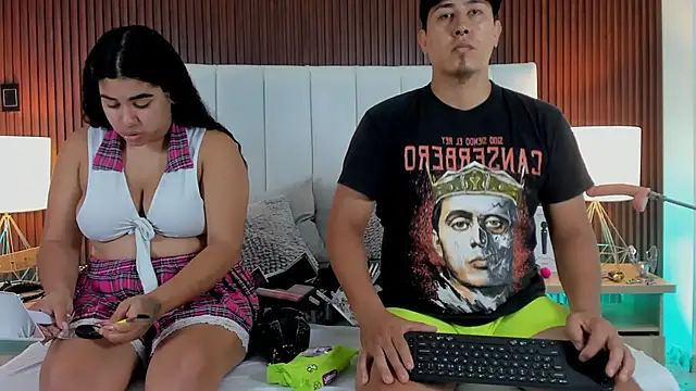 Liana Asaff online show from March 2025 08:40:02 PM