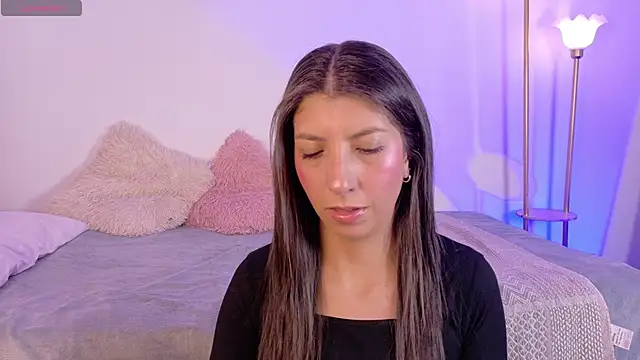 Megannklein online show from April 2026 02:45:02 AM