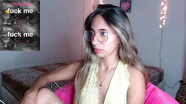 Snapshot of MitchWilson1 chatting on October 2025 12:13:01 AM MitchWilson1 online show from October 2025 12:13:01 AM