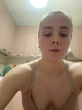 Snapshot of AlisaKissss chatting on January 2025 07:45:02 PM AlisaKissss online show from January 2025 07:45:02 PM