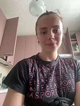 Snapshot of AlisaKissss chatting on January 2025 05:00:01 AM AlisaKissss online show from January 2025 05:00:01 AM