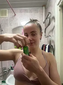 Snapshot of AlisaKissss chatting on February 2025 06:53:01 PM AlisaKissss online show from February 2025 06:53:01 PM