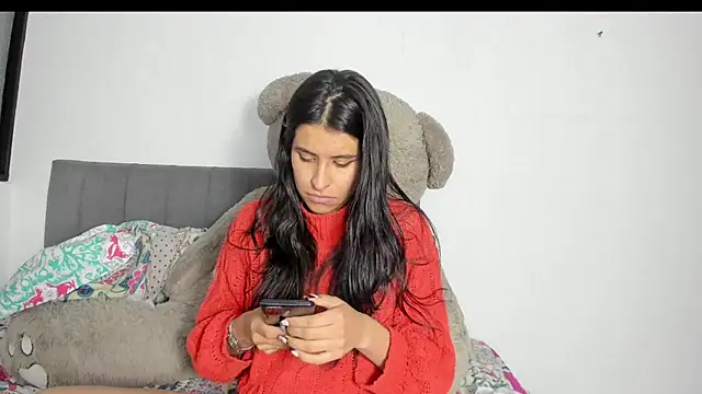 Snapshot of _elektrah chatting on March 2025 11:14:02 PM elektrah online show from March 2025 11:14:02 PM