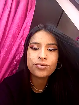 Snapshot of _elektrah chatting on October 2025 07:10:02 PM elektrah online show from October 2025 07:10:02 PM