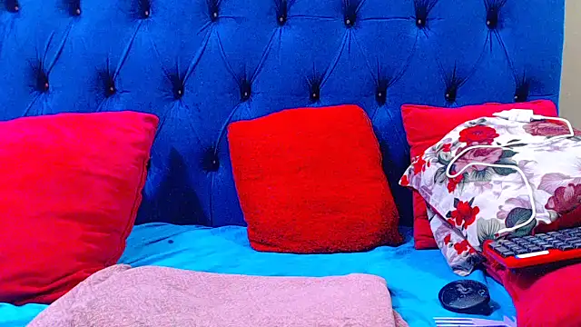 ebonycandy10 online show from April 2026 06:36:02 PM