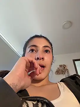 Princ3ssgabi online show from November 2025 08:52:02 PM