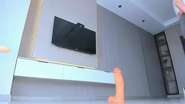 Cherrypie 001 online show from November 2025 06:16:02 AM