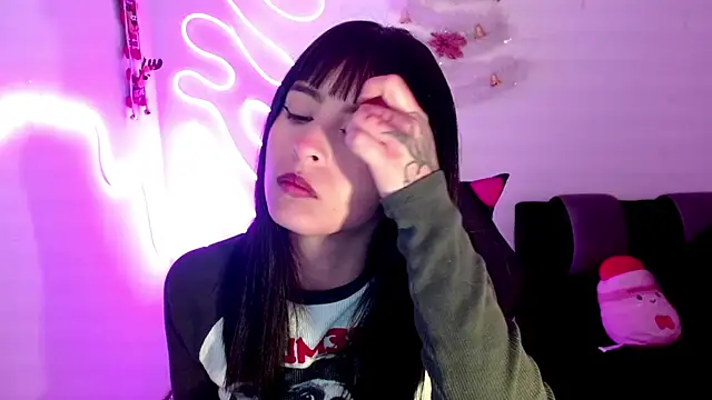 Kind Scarlett online show from January 2025 11:02:02 PM