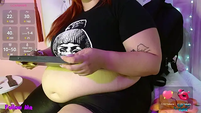 Snapshot of HECATE_23 chatting on January 2025 01:09:01 PM HECATE 23 online show from January 2025 01:09:01 PM