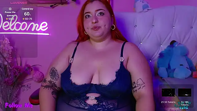 Snapshot of HECATE_23 chatting on January 2025 01:23:02 PM HECATE 23 online show from January 2025 01:23:02 PM