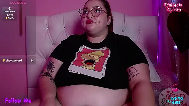 Snapshot of HECATE_23 chatting on March 2025 05:10:02 PM HECATE 23 online show from March 2025 05:10:02 PM