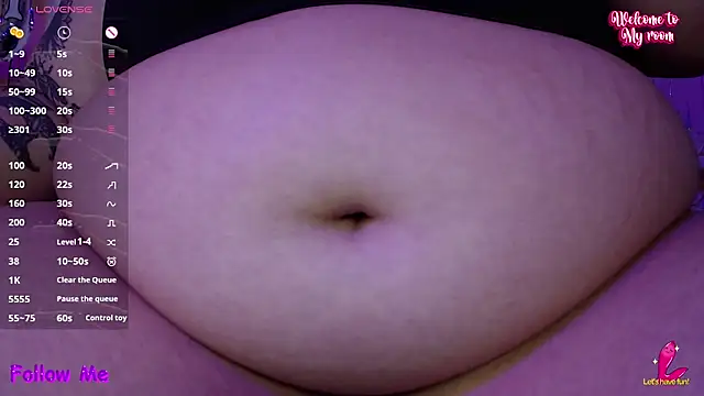 Snapshot of HECATE_23 chatting on October 2025 02:16:01 PM HECATE 23 online show from October 2025 02:16:01 PM