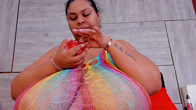 Lynn Jones online show from January 2025 07:17:02 AM