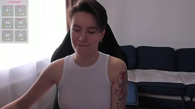 Snapshot of JessieFlower chatting on October 2025 08:02:02 AM JessieFlower online show from October 2025 08:02:02 AM